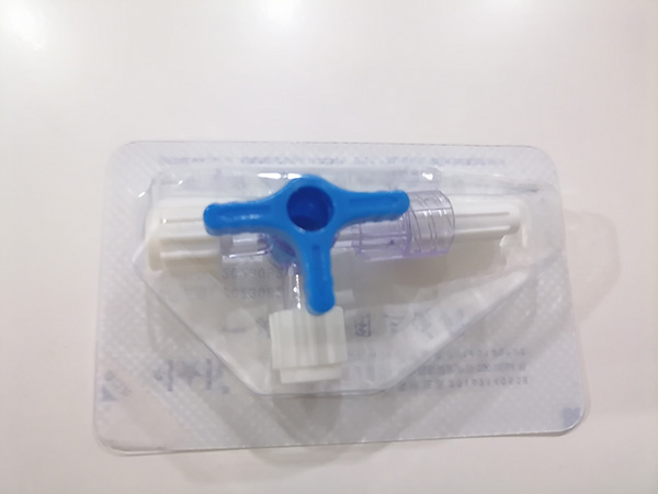 用三通閥會(huì)堵住或感染嗎？